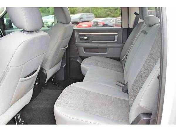 2016 Ram 1500 Big Horn (Bright Silver Metallic Clearcoat) for sale in Chandler, OK – photo 12