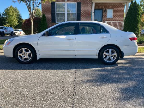 2004 Honda Accord lx( 188kmiles) - cars & trucks - by dealer -... for sale in Baltimore, MD
