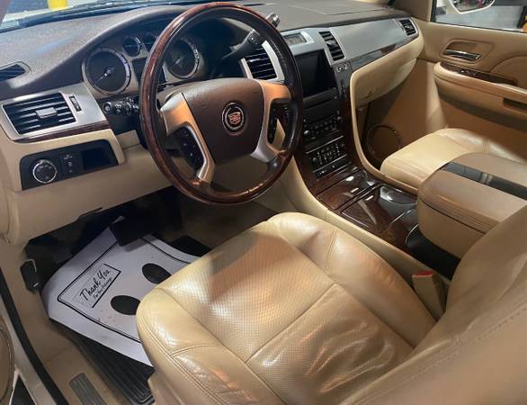 2009 Cadillac Escalade 4WD 4dr Sport - - by dealer for sale in Coopersville, MI – photo 9