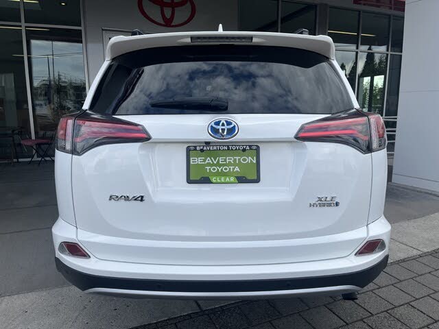 2018 Toyota RAV4 Hybrid XLE AWD for sale in Beaverton, OR – photo 3