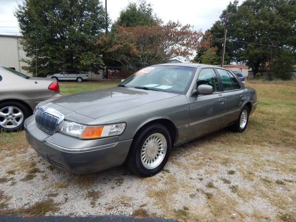 2nd Owner 99 MERCURY GRAND MARQUIS for sale in Grayson, GA – photo 4