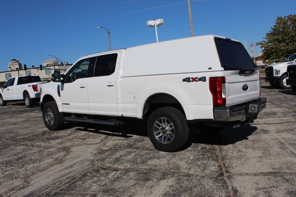 2019 Ford F-250 Super Duty Lariat Crew Cab - - by for sale in southern IL, IL – photo 9