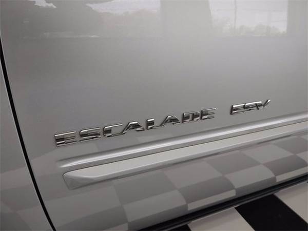 2014 Cadillac Escalade ESV Premium - cars & trucks - by dealer -... for sale in Green Bay, WI – photo 8