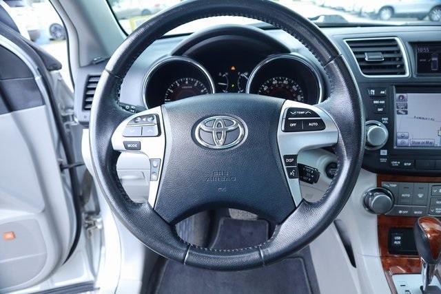 2012 Toyota Highlander Limited for sale in Rutland, VT – photo 37