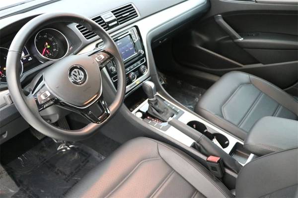 2019 Volkswagen Passat 2.0T Wolfsburg for sale in San Rafael, CA – photo 8