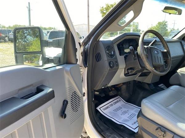2015 Ford F-250SD XL **Chillicothe Truck Southern Ohio's Only All... for sale in Chillicothe, OH – photo 12