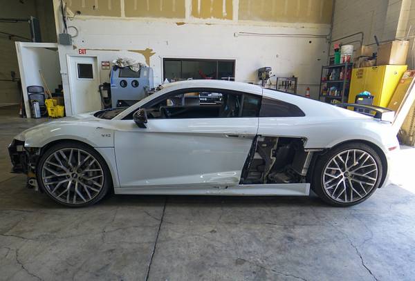 2017 Audi R8 Damaged With Extras for sale in Las Vegas, NV – photo 4