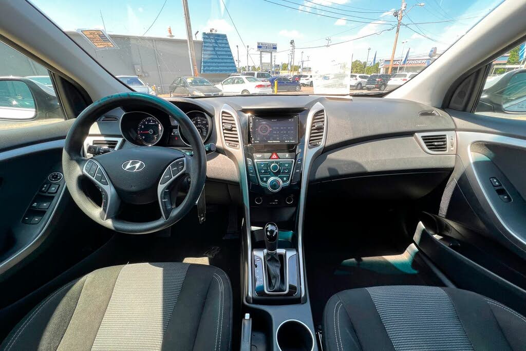 2017 Hyundai Elantra GT FWD for sale in Memphis, TN – photo 13