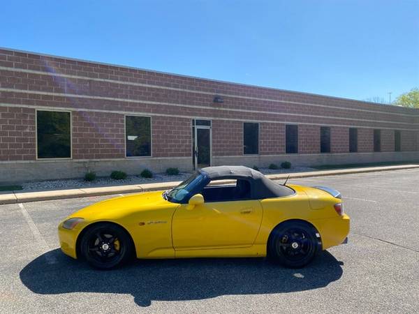 2001 Honda S2000: DESIRABLE 6 Spd Manual LOW Miles SUPER SHAR for sale in Madison, WI – photo 12