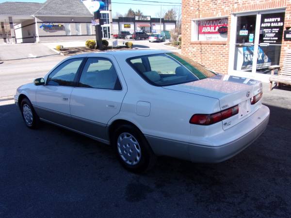 1999 TOYOTA CAMRY LE - - by dealer - vehicle for sale in Danville, VA – photo 2