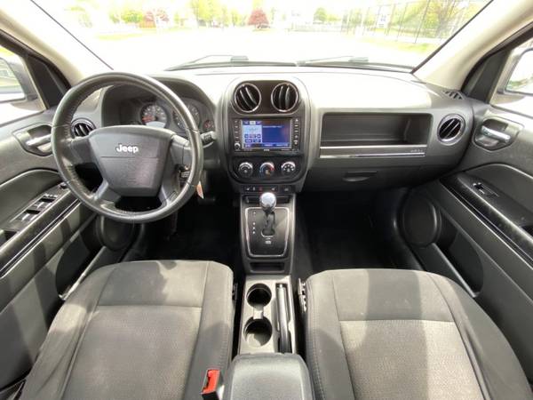2010 Jeep Compass Latitude 4x4 - - by dealer - vehicle for sale in Council Bluffs, NE – photo 15