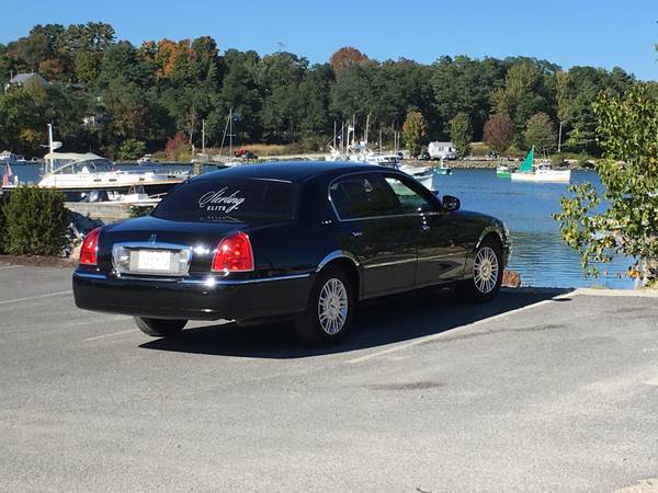2011 Lincoln Town Car for sale in Union, ME – photo 2