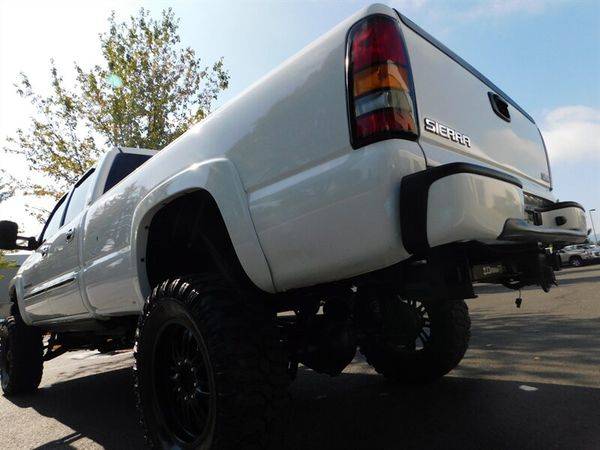 2006 GMC Sierra 2500 SLT 4X4 / 8.1L 8Cyl / LIFTED / LOW MILES/... for sale in Portland, OR – photo 11