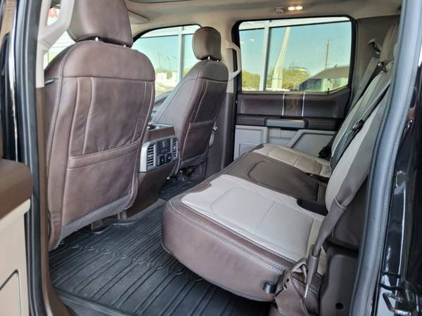 2020 Ford F-150 Limited - - by dealer - vehicle for sale in San Antonio, TX – photo 14