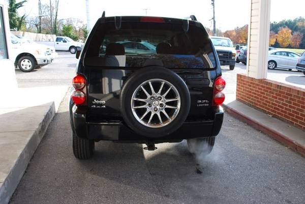 2006 Jeep Liberty 4x4 4WD Limited Edition Sport Utility 4D SUV for sale in Glen Burnie, MD – photo 5