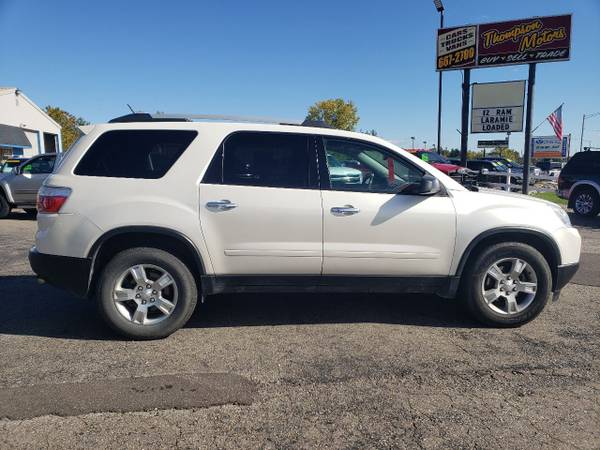 2011 GMC Acadia SLE, Great Service History, Low Miles, Clean Carfax for sale in Lapeer, MI – photo 5