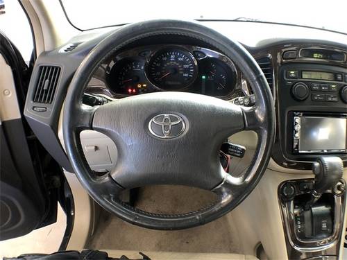 2003 Toyota Highlander V6 AWD - cars & trucks - by dealer - vehicle... for sale in Davison, MI – photo 19