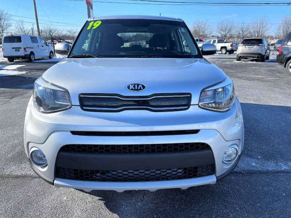 2019 Kia Soul Auto - - by dealer - vehicle for sale in NICHOLASVILLE, KY – photo 2