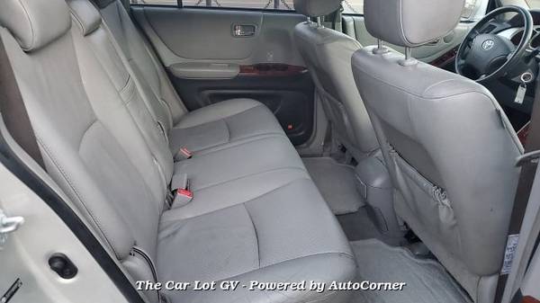 2005 Toyota Highlander V6 4WD - - by dealer - vehicle for sale in Grass Valley, CA – photo 24