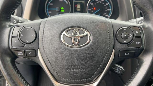 2018 Toyota RAV4 Hybrid for sale in Westfield, IN – photo 8