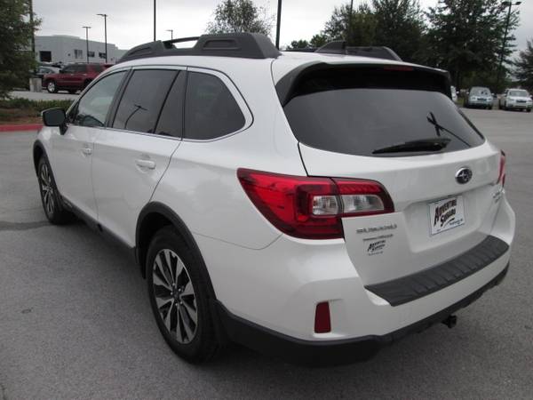 2016 Subaru Outback 3.6R suv Crystal White Pearl for sale in Fayetteville, AR – photo 4