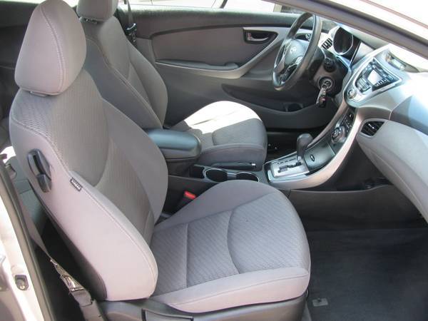 2013 HYUNDAI ELANTRA COUPE...4CYL AUTO..67000 MILES...NICE for sale in Knoxville, TN – photo 7