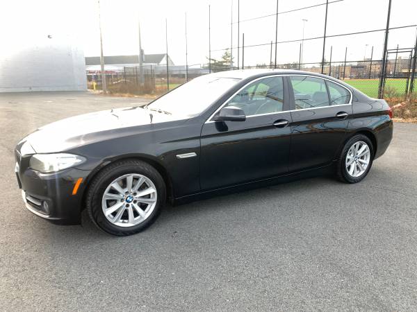 2015 BMW 528xi AWD - - by dealer - vehicle automotive for sale in Malden, MA – photo 8