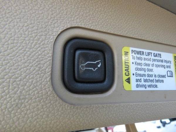 2007 Chevrolet Suburban SUV 2WD 4dr 1500 LTZ - Gold Mist for sale in Albertville, AL – photo 7