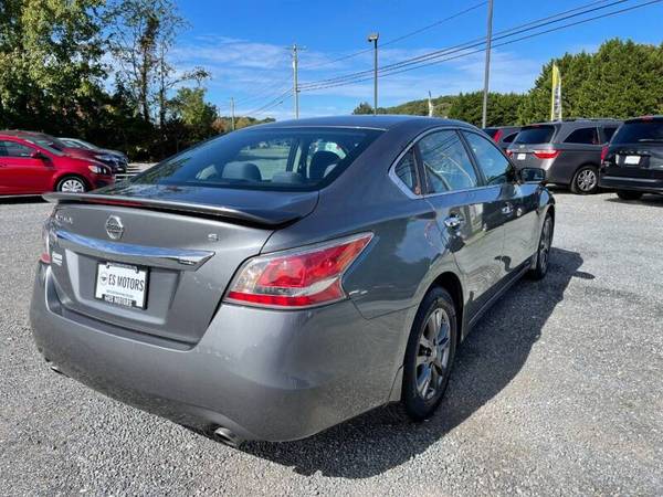 2015 Nissan Altima - I4 Clean Title, Spoiler, Good Tires, Books for sale in DAGSBORO, MD – photo 4
