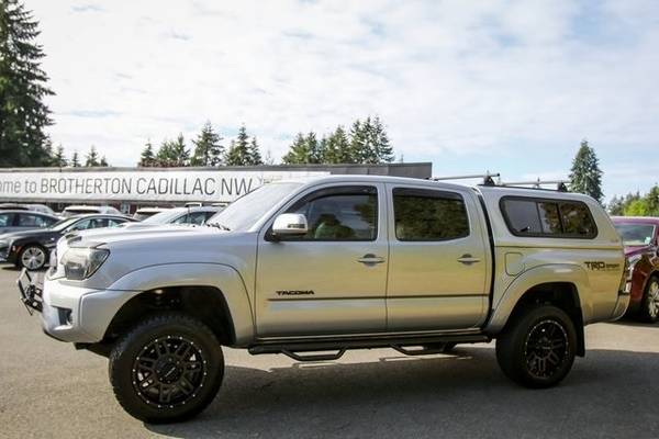 2015 Toyota Tacoma 4x4 4WD Truck Base Double Cab - cars & trucks -... for sale in Shoreline, WA – photo 10