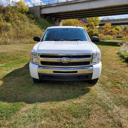 2009 CHEVY SILVERADO - cars & trucks - by dealer - vehicle... for sale in Falconer, PA – photo 2