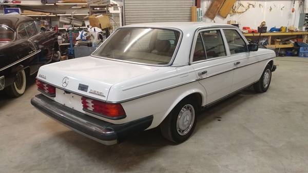 1982 Mercedes 240D for sale in Chapin, SC – photo 2