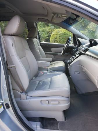 2011 Honda Odyssey EX-L Minivan - Leather - DVD - 1 Owner for sale in Lake Helen, FL – photo 20