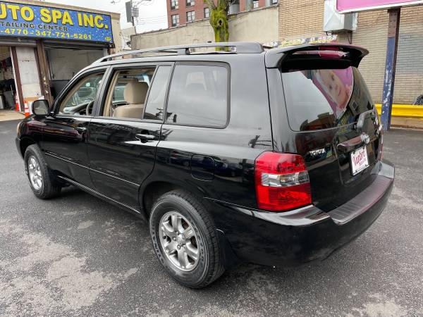 2006 Toyota Highlander Limited AWD - - by dealer for sale in STATEN ISLAND, NY – photo 3