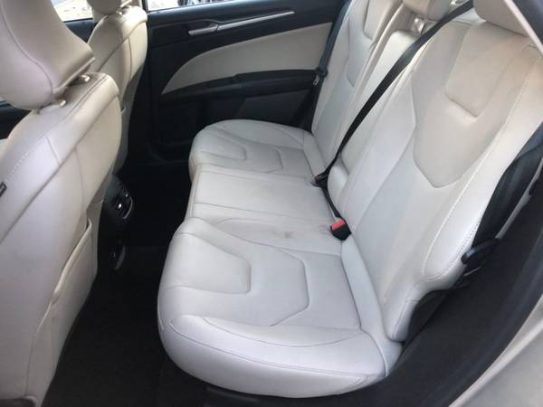 Check Out This Spotless 2018 Ford Fusion Hybrid with only 18,879 Miles for sale in Chelsea, MA – photo 14