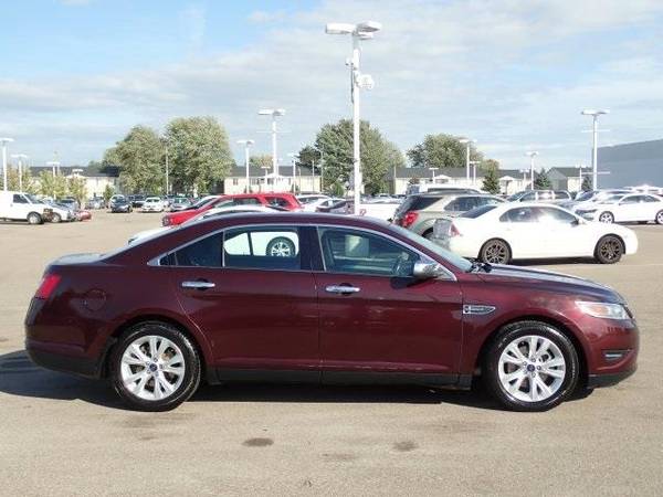 2011 Ford Taurus sedan SEL (Bordeaux Reserve Red Metallic) for sale in Sterling Heights, MI – photo 9