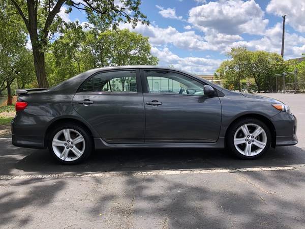 2013 TOYOTA COROLLA S, 5 SPEED MANUAL. 57K MILES ONLY. SUPER CLEAN for sale in MALDEN MA 02148, MA – photo 8