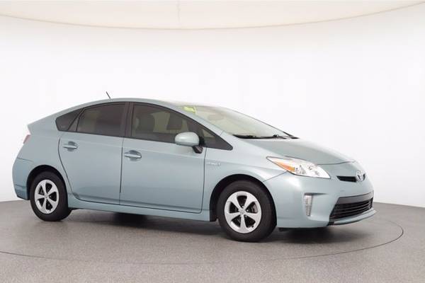 2012 Toyota Prius Three - cars & trucks - by dealer - vehicle... for sale in Sarasota, FL – photo 2