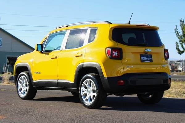 2015 Jeep Renegade Latitude 4x4 4WD SUV - - by dealer for sale in Klamath Falls, OR – photo 4