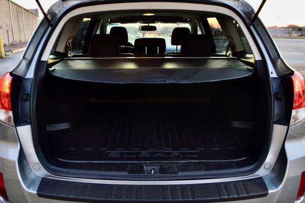 2011 Subaru Outback 2 5i Premium Wagon 4D, 4-Cyl, 2 5 Liter (AWD) for sale in Franklin, TN – photo 24
