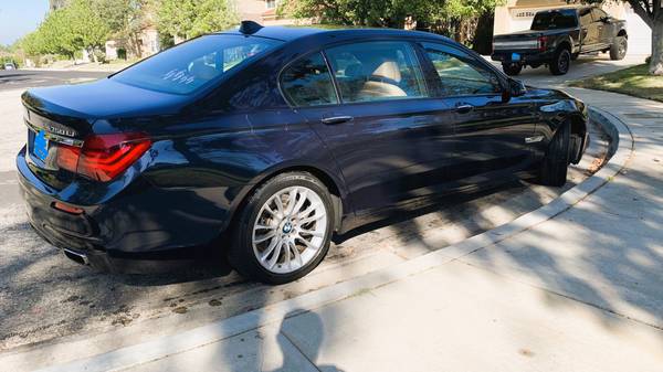 BMW 750 LI - M SPORT twin-turbo 4 4-liter V8 that produces 445 HP for sale in Moorpark, CA – photo 2