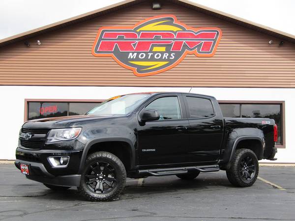 2016 Chevy Colorado LT Z71 Midnight Edition Crew Cab 4x4 - Low Miles for sale in New Glarus, WI – photo 2