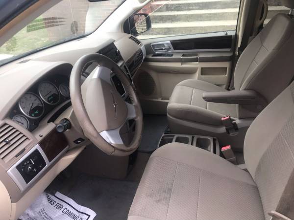 2010 Chrysler Town & Country , Touring, Stow&Go, & 7 Pass *Best... for sale in NEW YORK, NY – photo 8