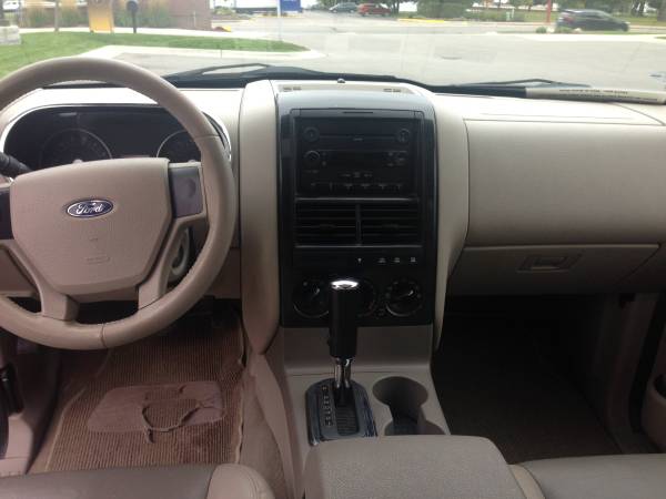 Ford explorer rd row seat for sale