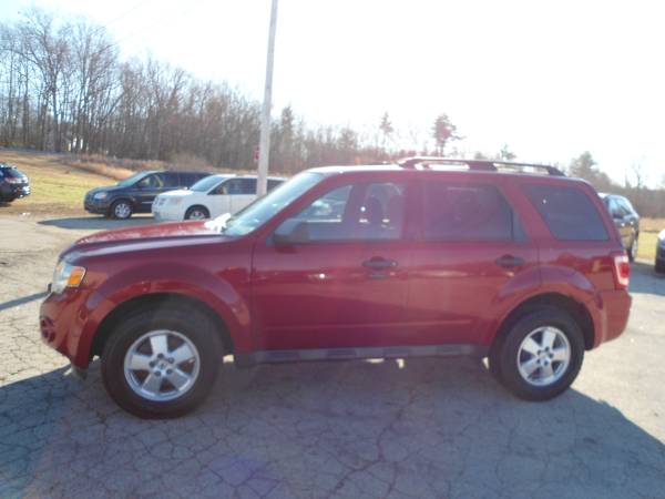2009 Ford Escape XLT AWD AUX SUV Sunroof ***1 Year Warranty*** -... for sale in Hampstead, MA – photo 10