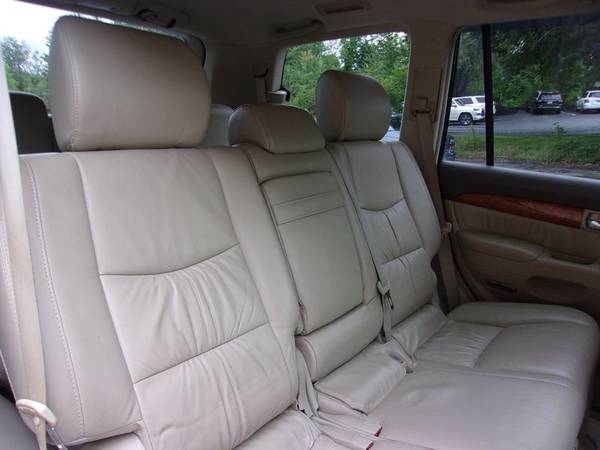 2007 Lexus GX470 AWD Seats-7, 315k Miles, Green/Tan, Navi, DVD for sale in Franklin, VT – photo 12