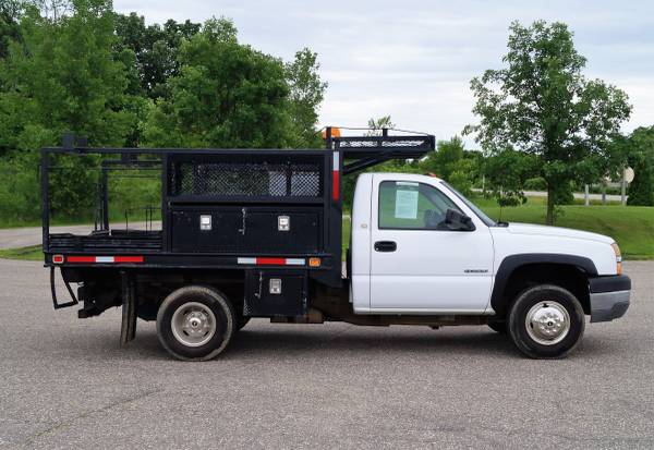 2004 Chevrolet Silverado 3500 - 9.5ft Contractor Flatbed - Chevy 2WD... for sale in Dassel, MN – photo 4