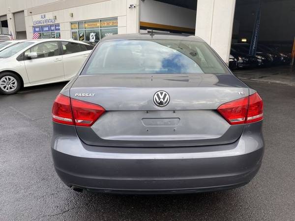 2014 Volkswagen Passat - Financing Available! - cars & trucks - by... for sale in Chantilly, WV – photo 6