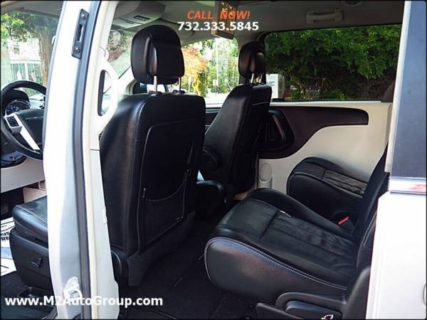 2014 Chrysler Town & Country Touring 4dr Mini Van for sale in East Brunswick, NJ – photo 12