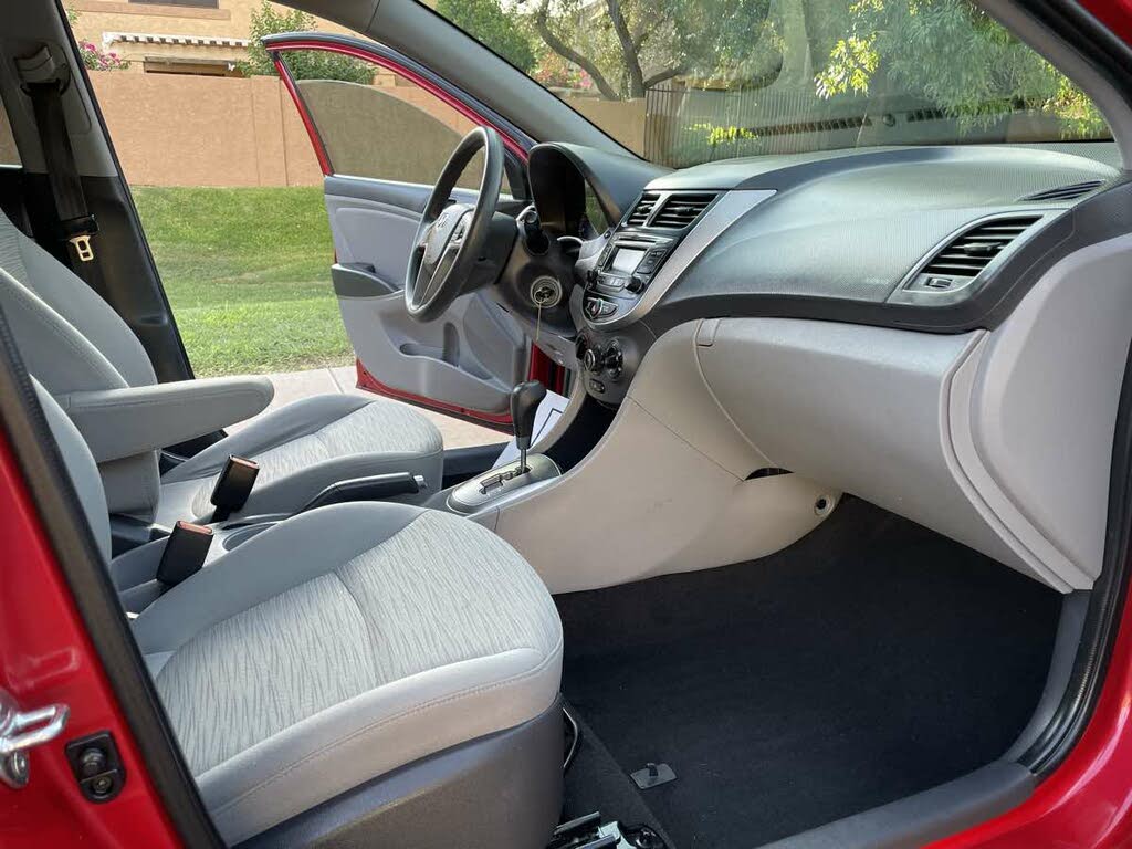 2016 Hyundai Accent SE 4-Door Hatchback FWD for sale in Phoenix, AZ – photo 6